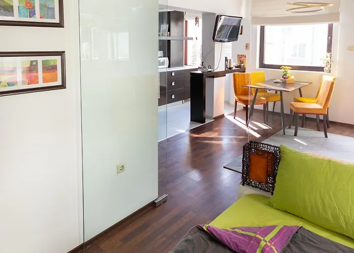 Epicenter By Rv Daire